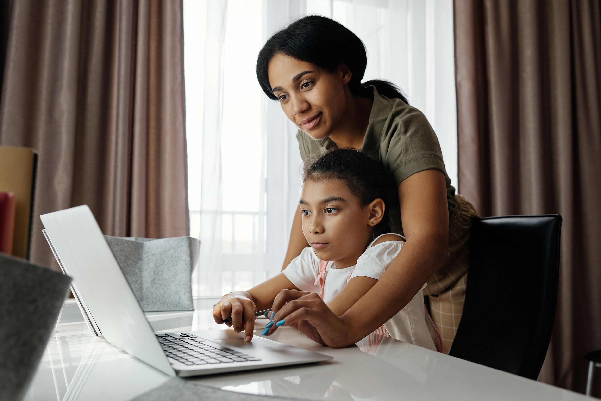 Asegurar el futuro educativo: ¿por qué un fondo universitario es clave para las familias peruanas?